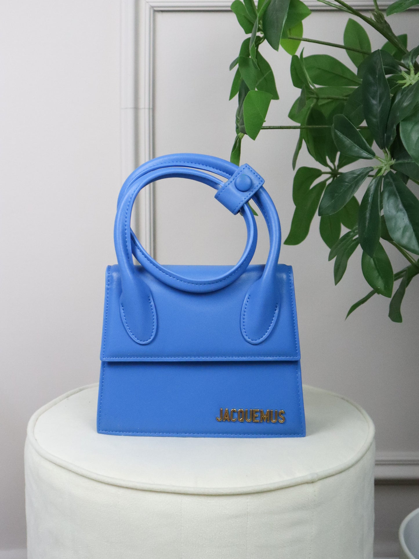 JACQUEMUS La Chiquito azzurra con nodo