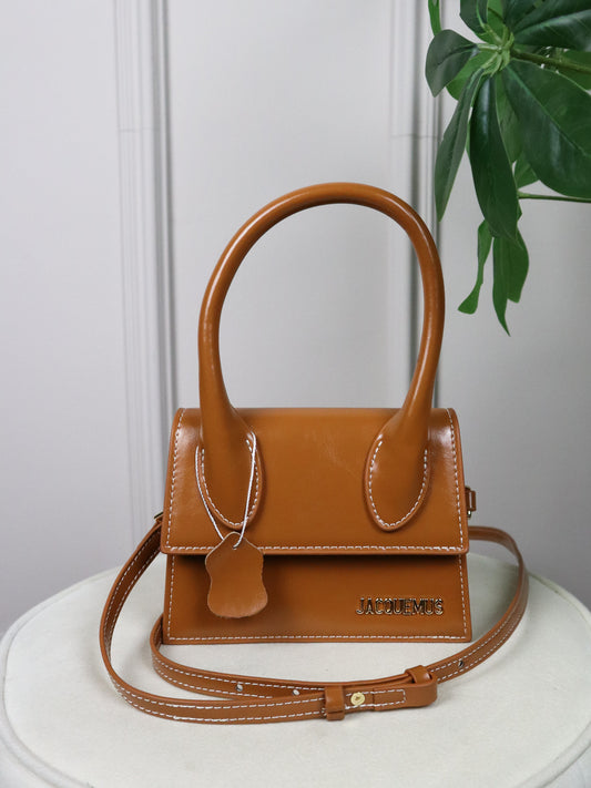 JACQUEMUS La Chiquito marrone