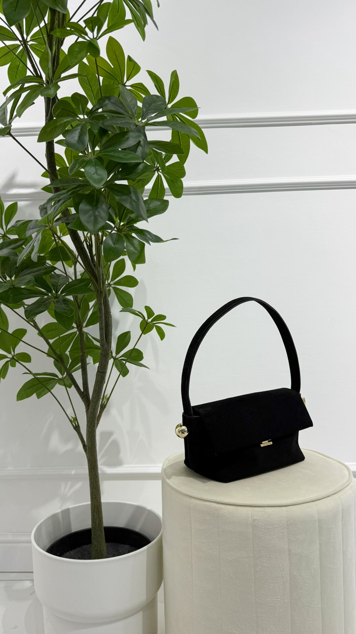 JACQUEMUS Pochette Luz in Camoscio Nero