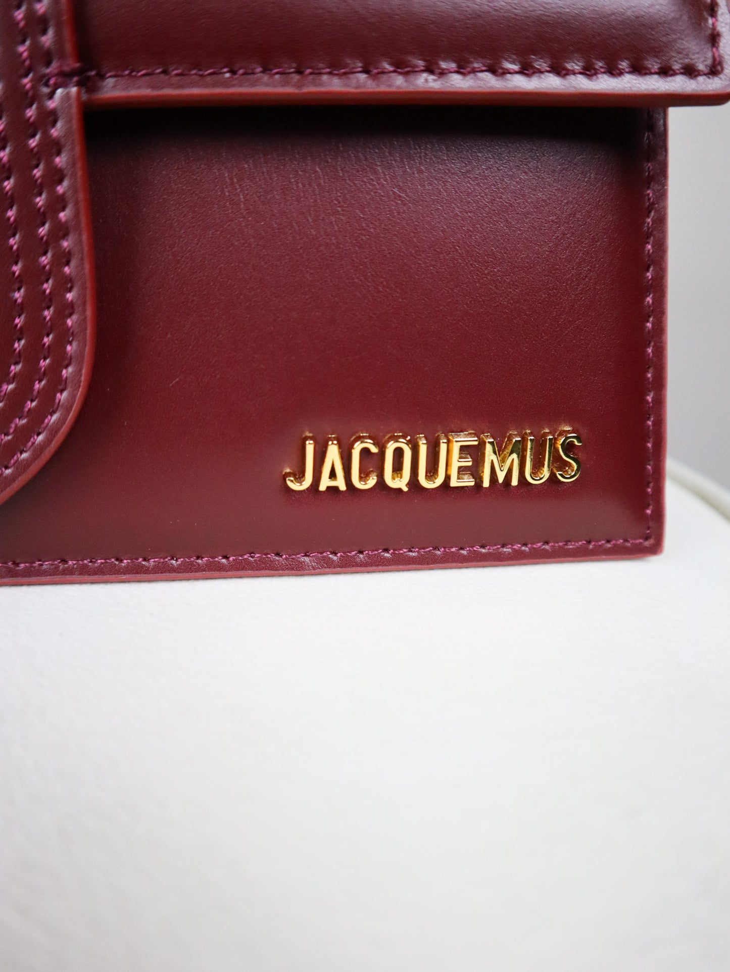 JACQUEMUS Tracolla Le Grand Bambino bordeaux