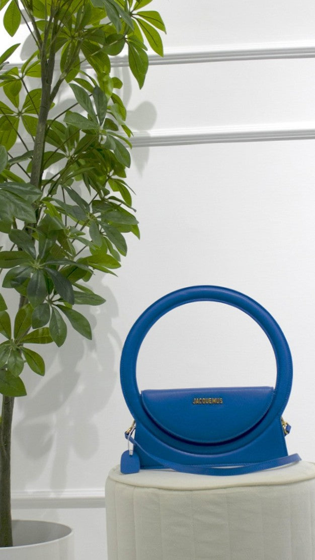 JACQUEMUS Borsa Le Sac Rond azzurra