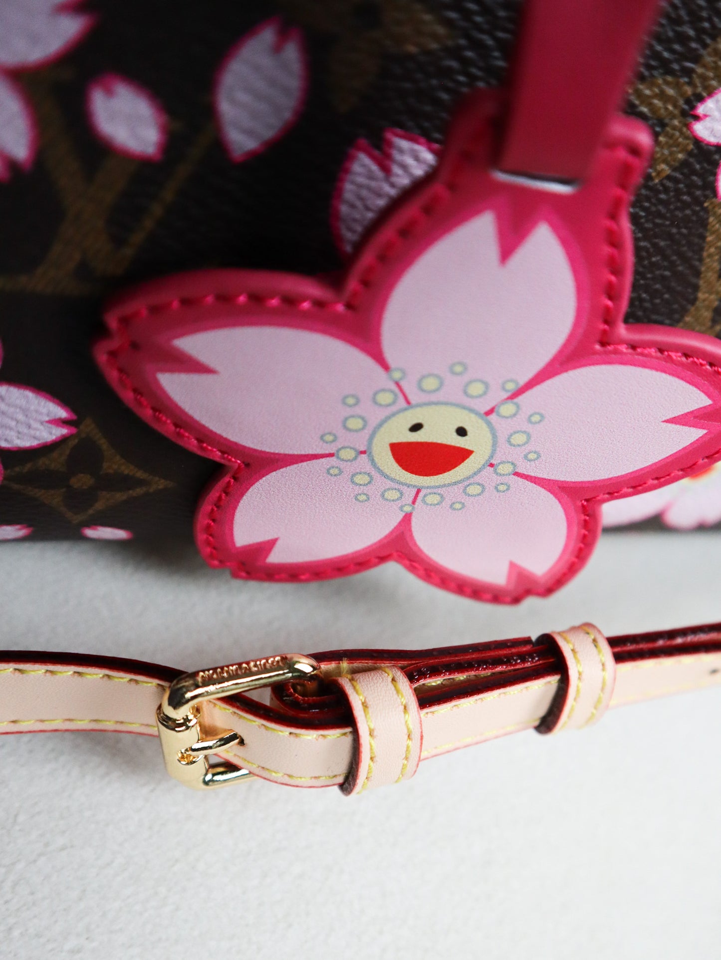 LOUIS VUITTON × Takashi Murakami OnTheGo PM fiore di ciliegio