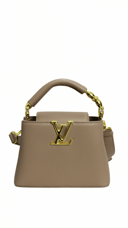 Louis Vuitton Borsa Capucines marroncino