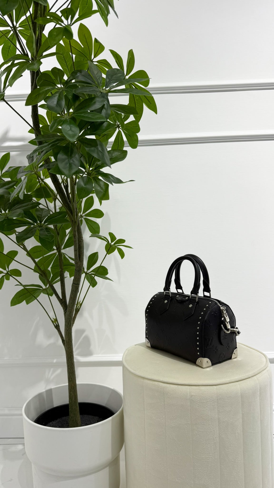Louis Vuitton Borsa Reade nera verniciata