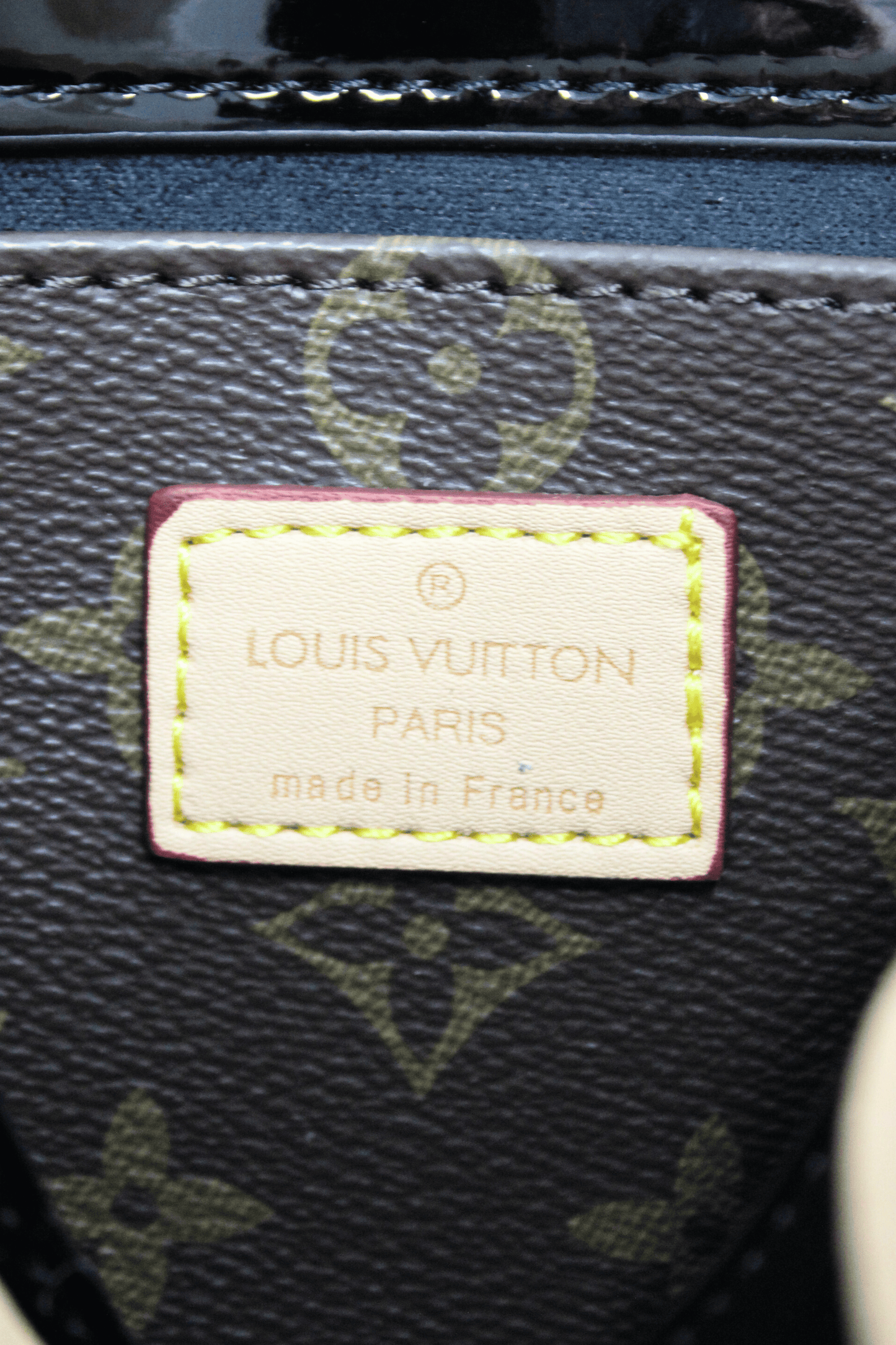 Louis Vuitton Borsa Reade nera verniciata