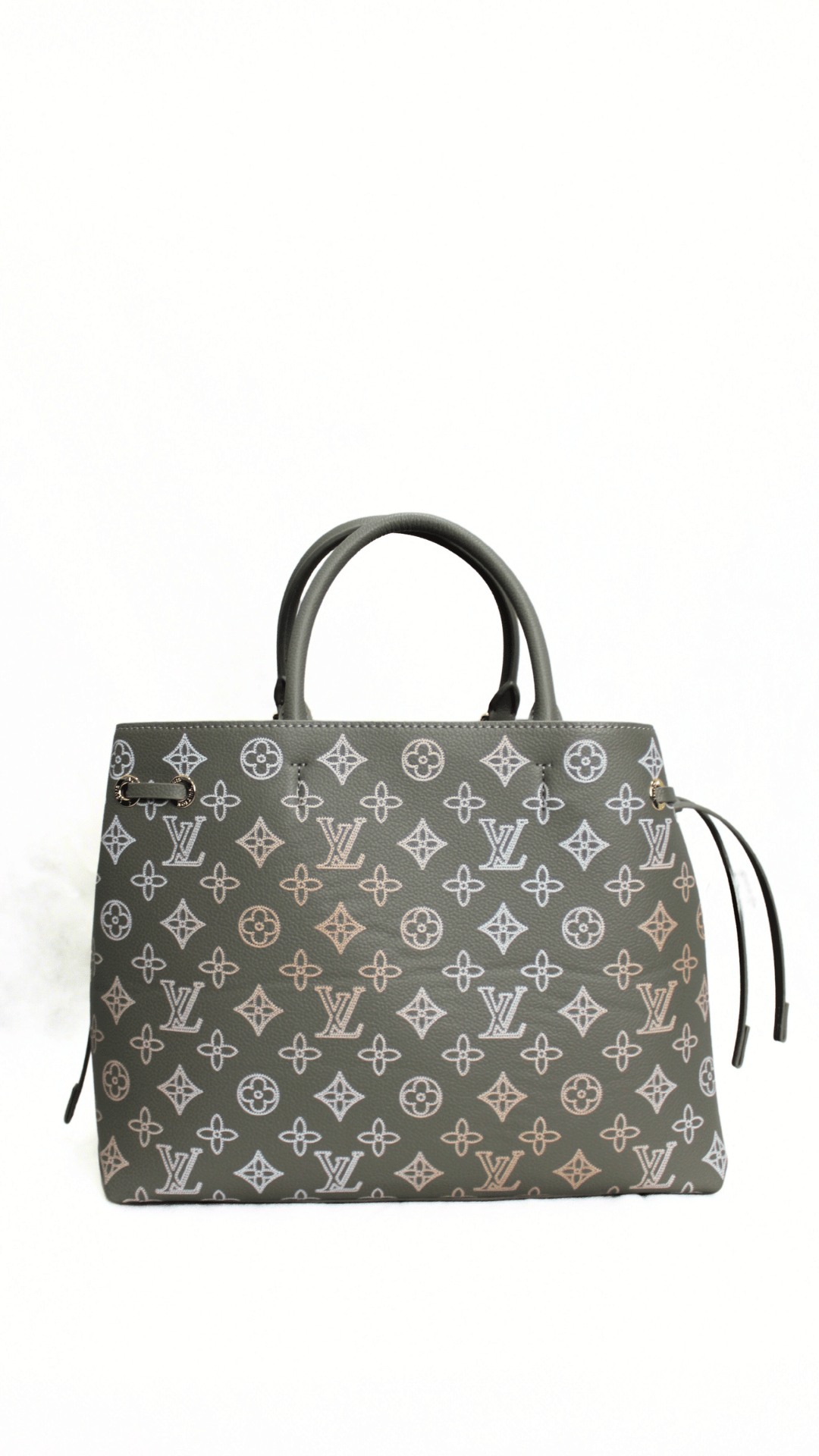 Louis Vuitton Borsa Mahina Flight Mode Bella Tote grigia