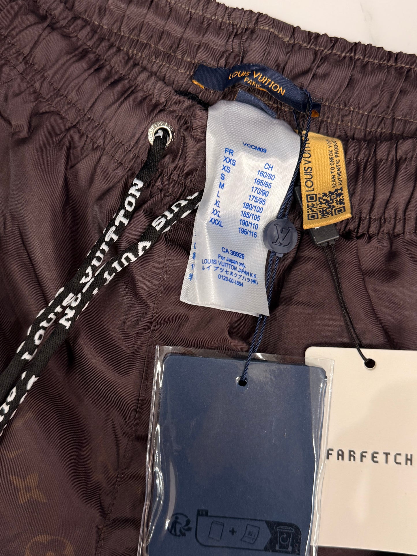 LOUIS VUITTON Costume Monogram Gradient marrone