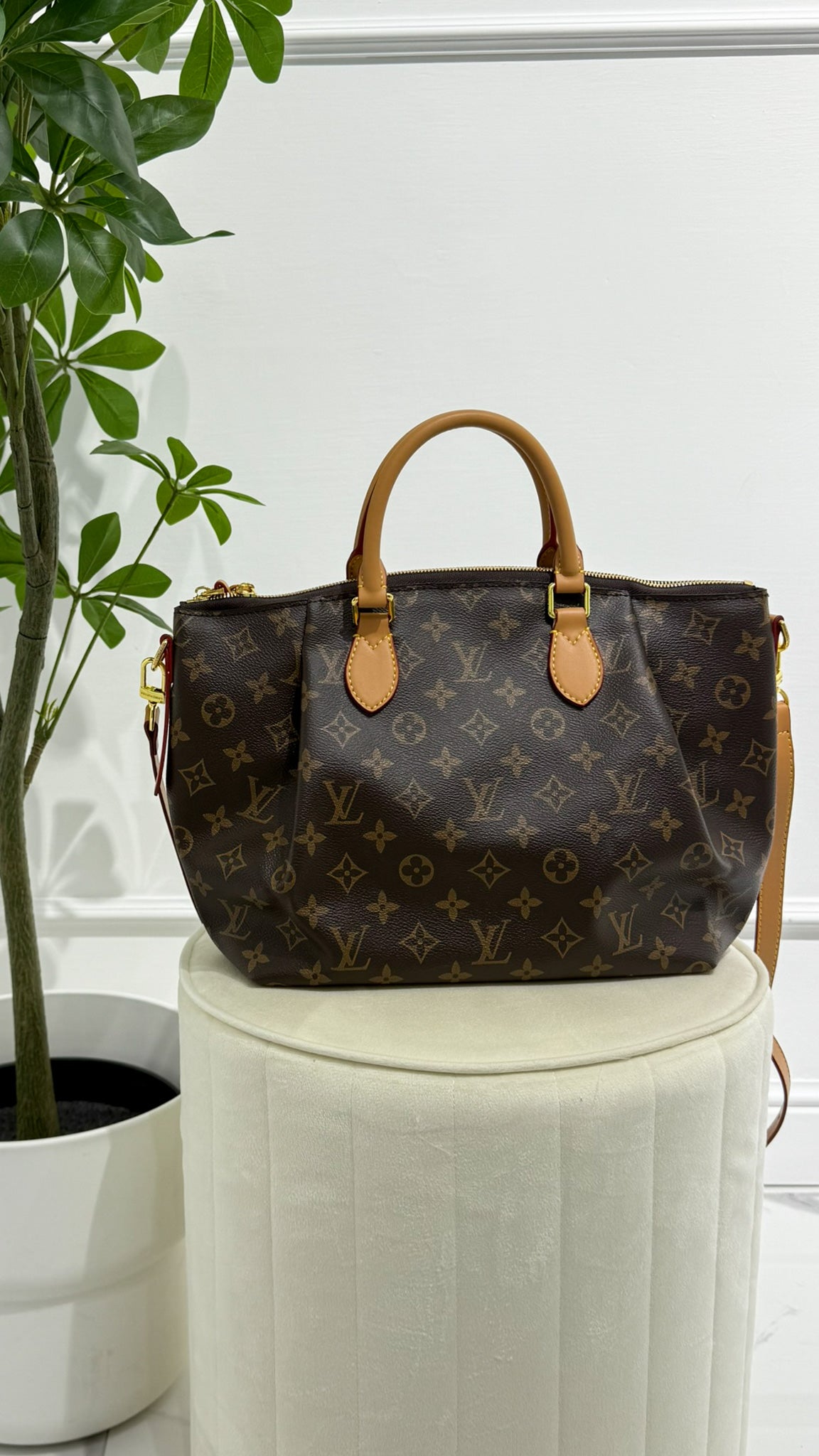 Louis Vuitton Monogram Turenne MM