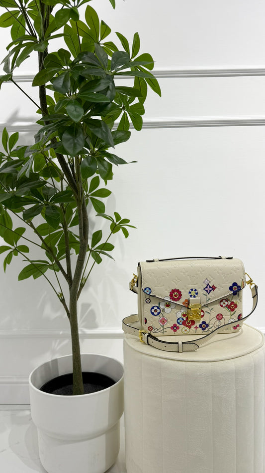 Louis Vuitton Pochette Métis Pelle Monogram Empreinte panna