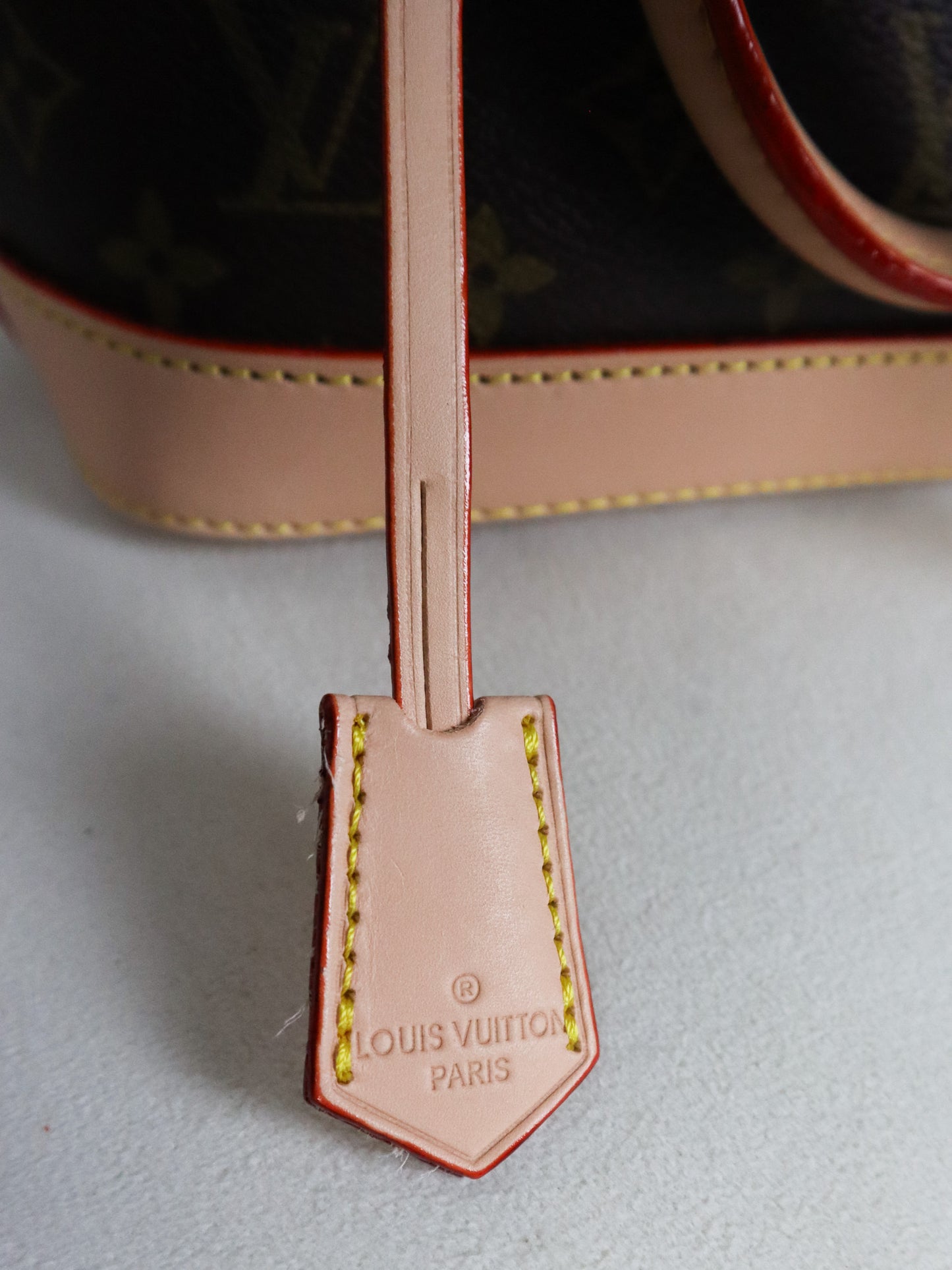 Louis Vuitton Alma monogram