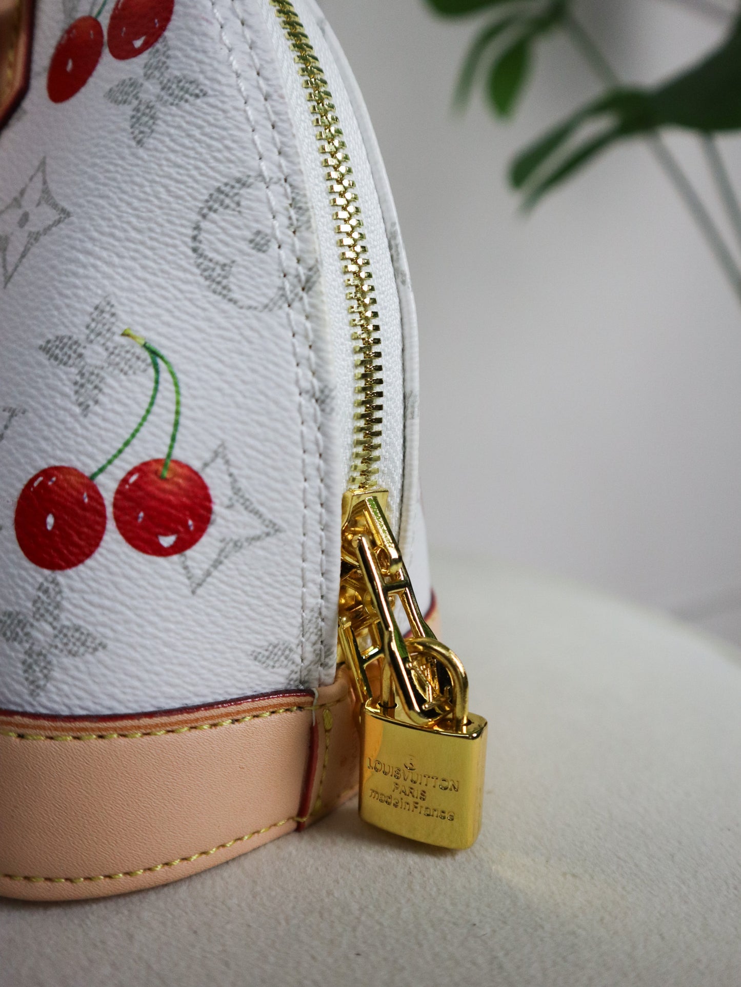Louis Vuitton Bianco Takashi Murakami Monogramma Ciliegia Alma BB