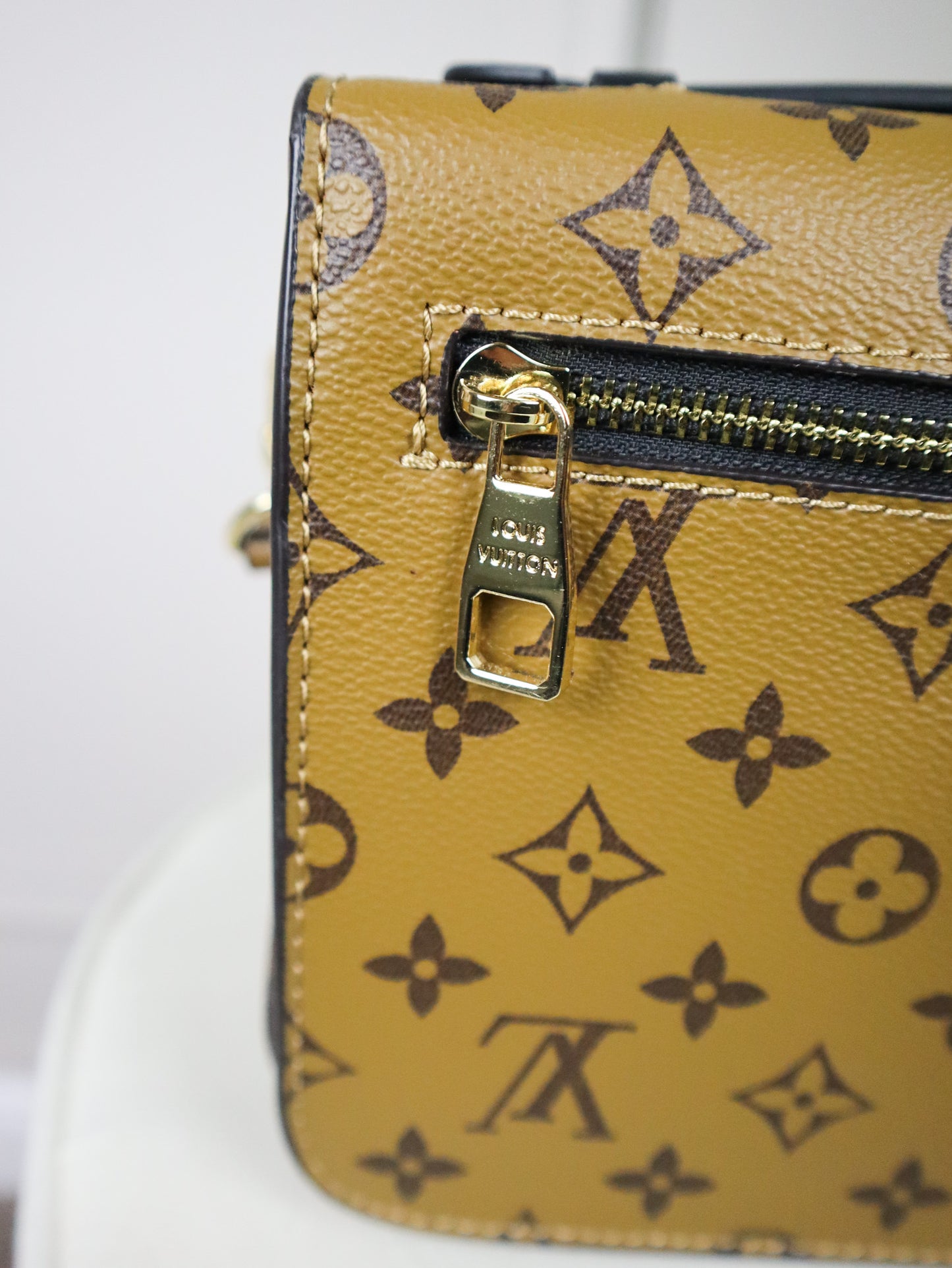 Louis Vuitton Borsa Métis Monogram multicolor