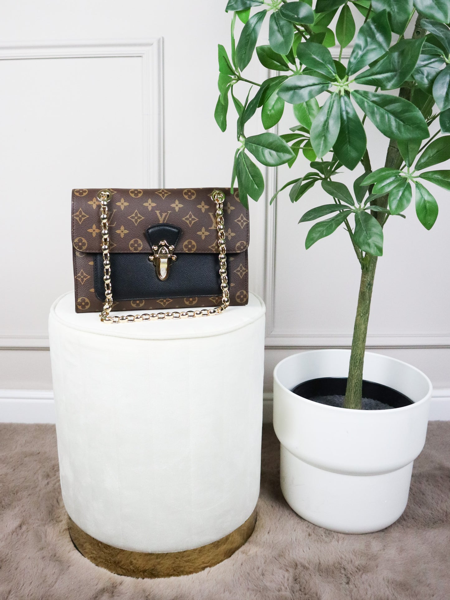 Louis Vuitton Borsa a Spalla Victoire Monogram