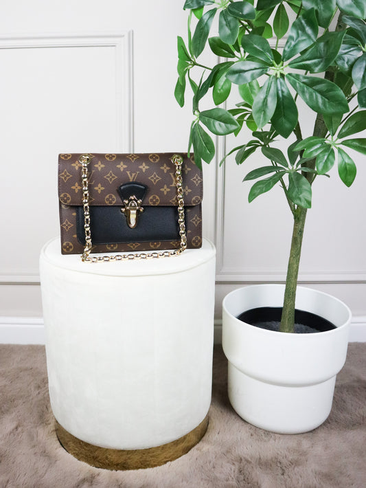 Louis Vuitton Borsa a Spalla Victoire Monogram