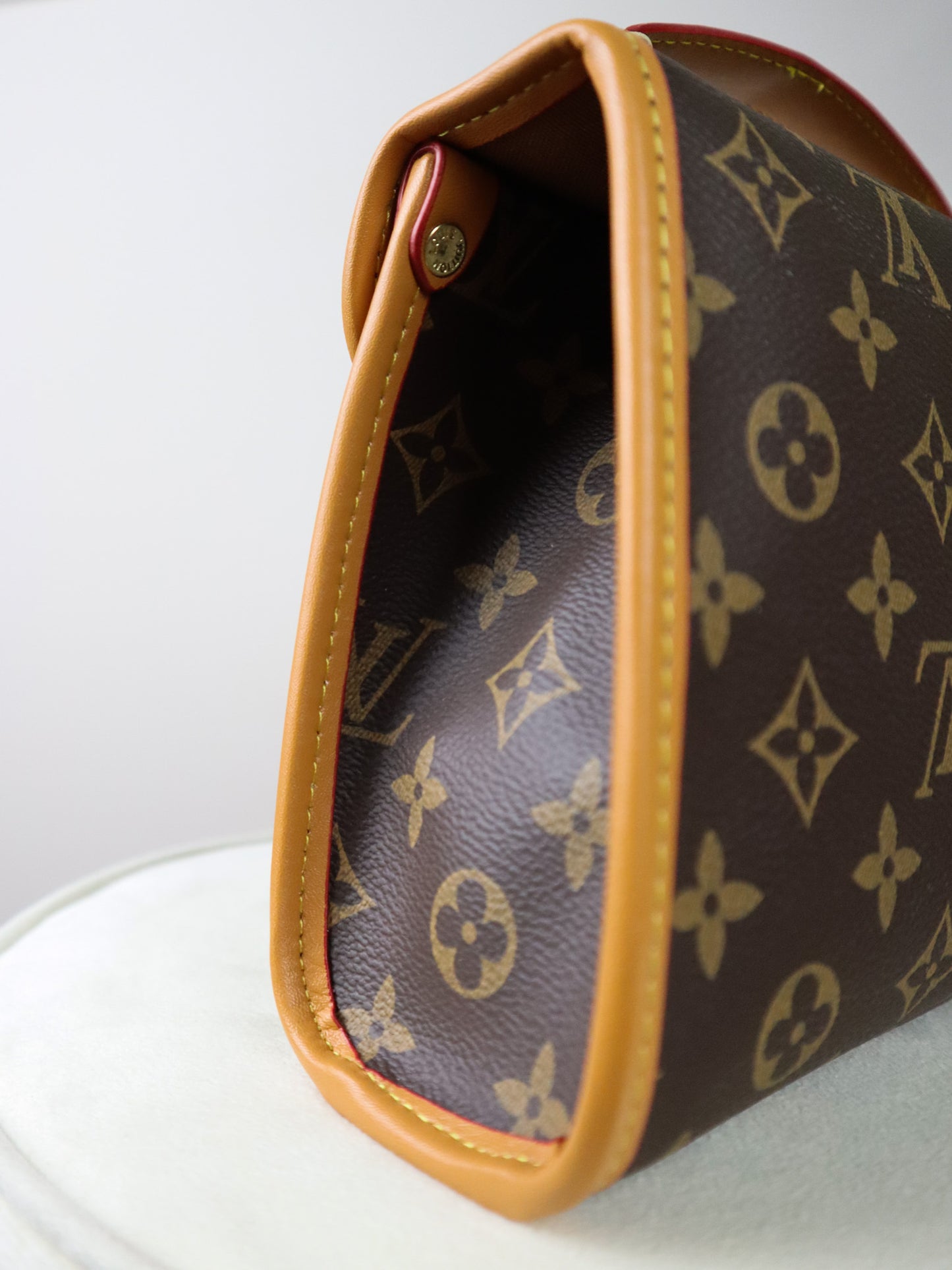 Louis Vuitton Ivy Monogram Marrone