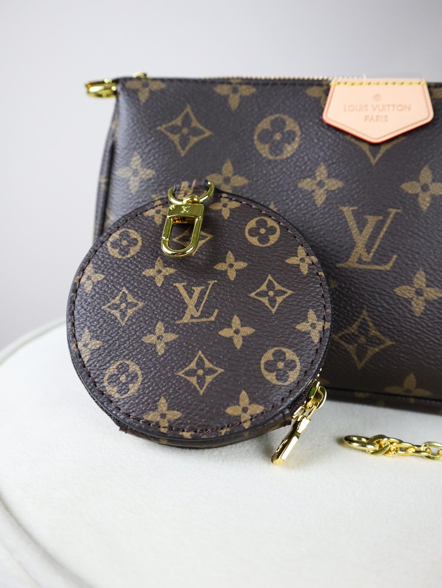 Louis Vuitton Multipochette in Tela monogram