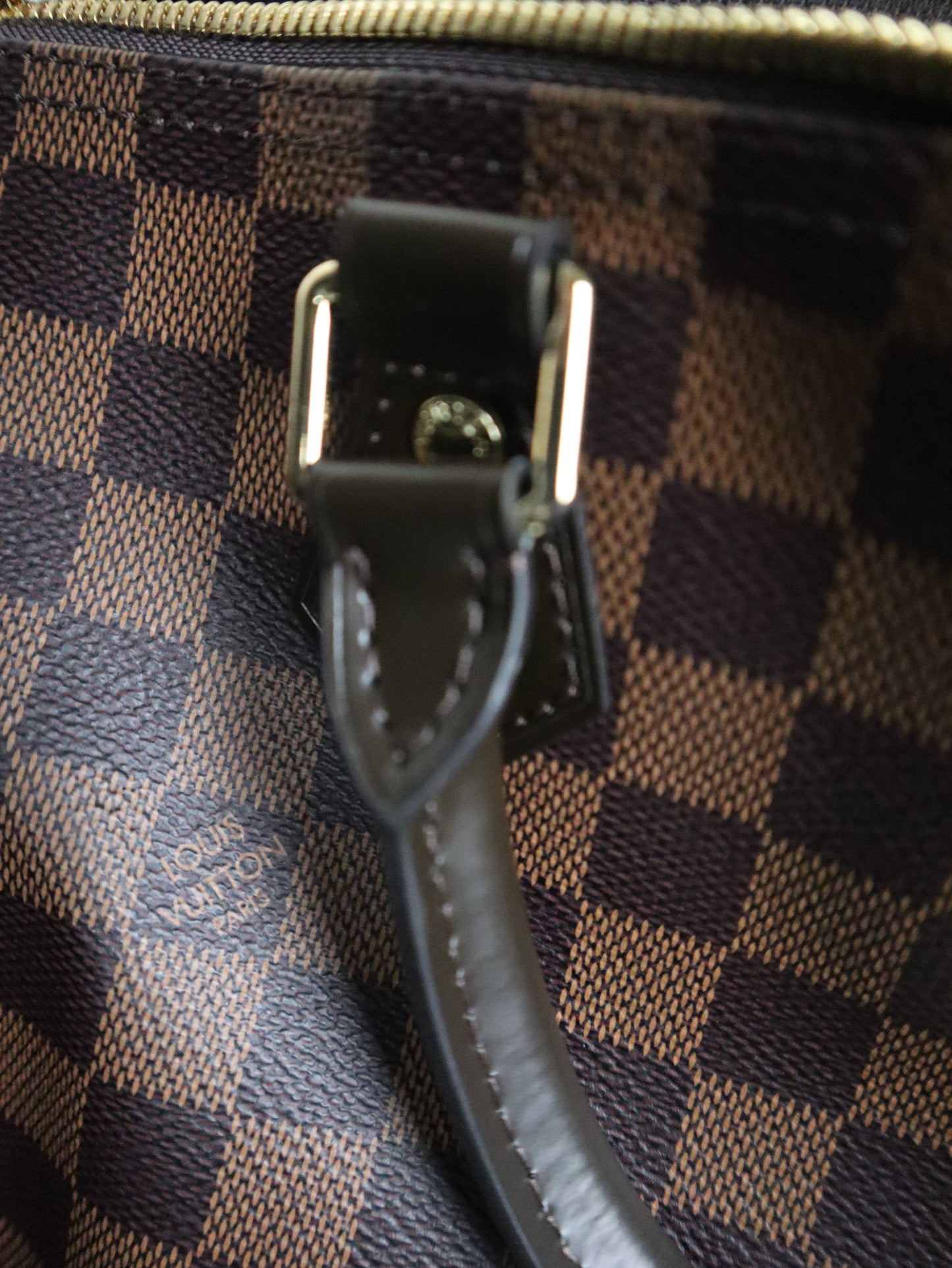 Louis Vuitton Speedy 25 Bandouliere Damier Ebene Shoulder Bag Brown