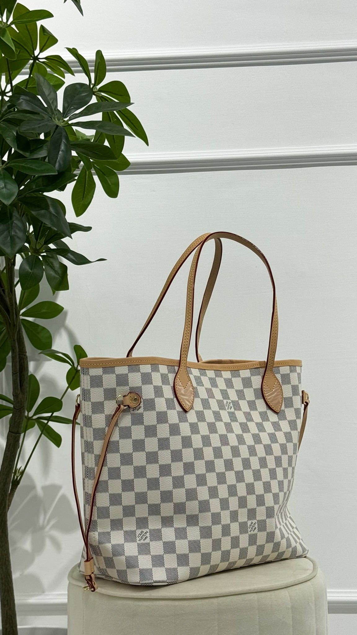 Louis Vuitton Tote Bag Neverfull beige