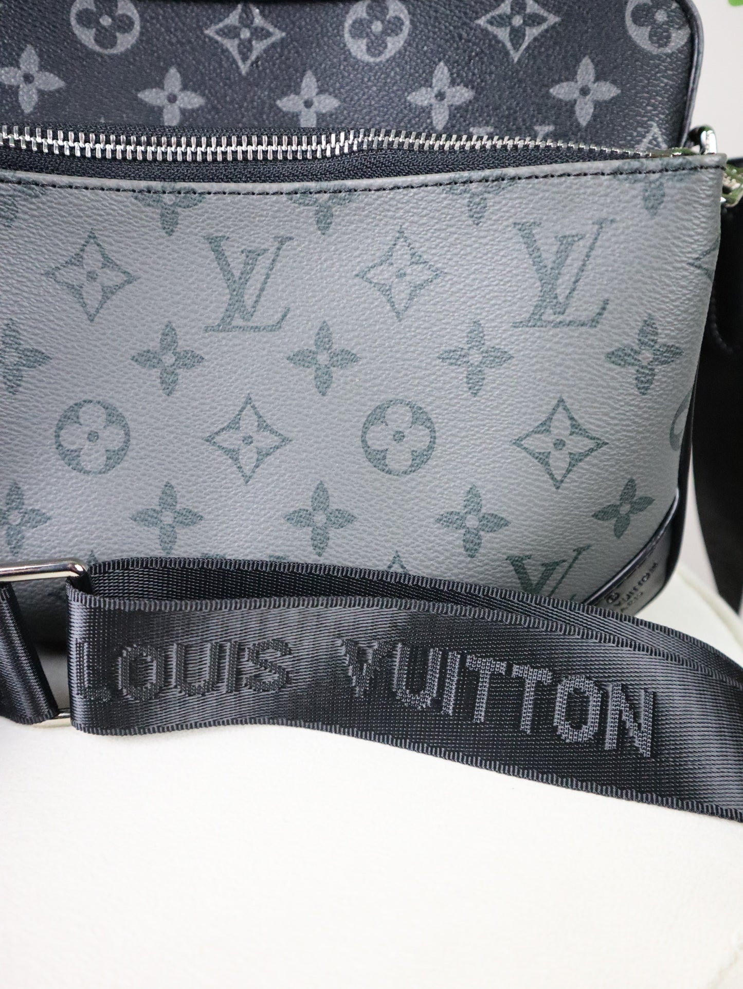 Louis Vuitton Trio Messenger Monogram Eclipse
