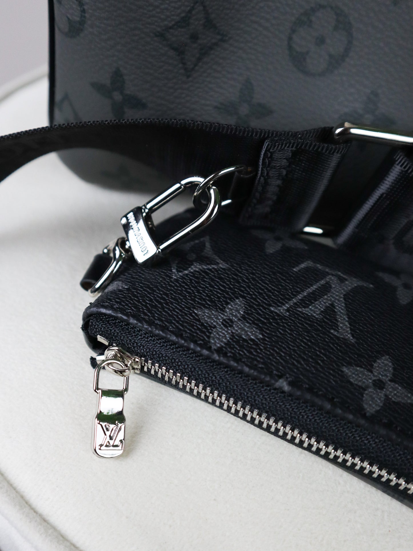 Louis Vuitton Trio Messenger Monogram Eclipse