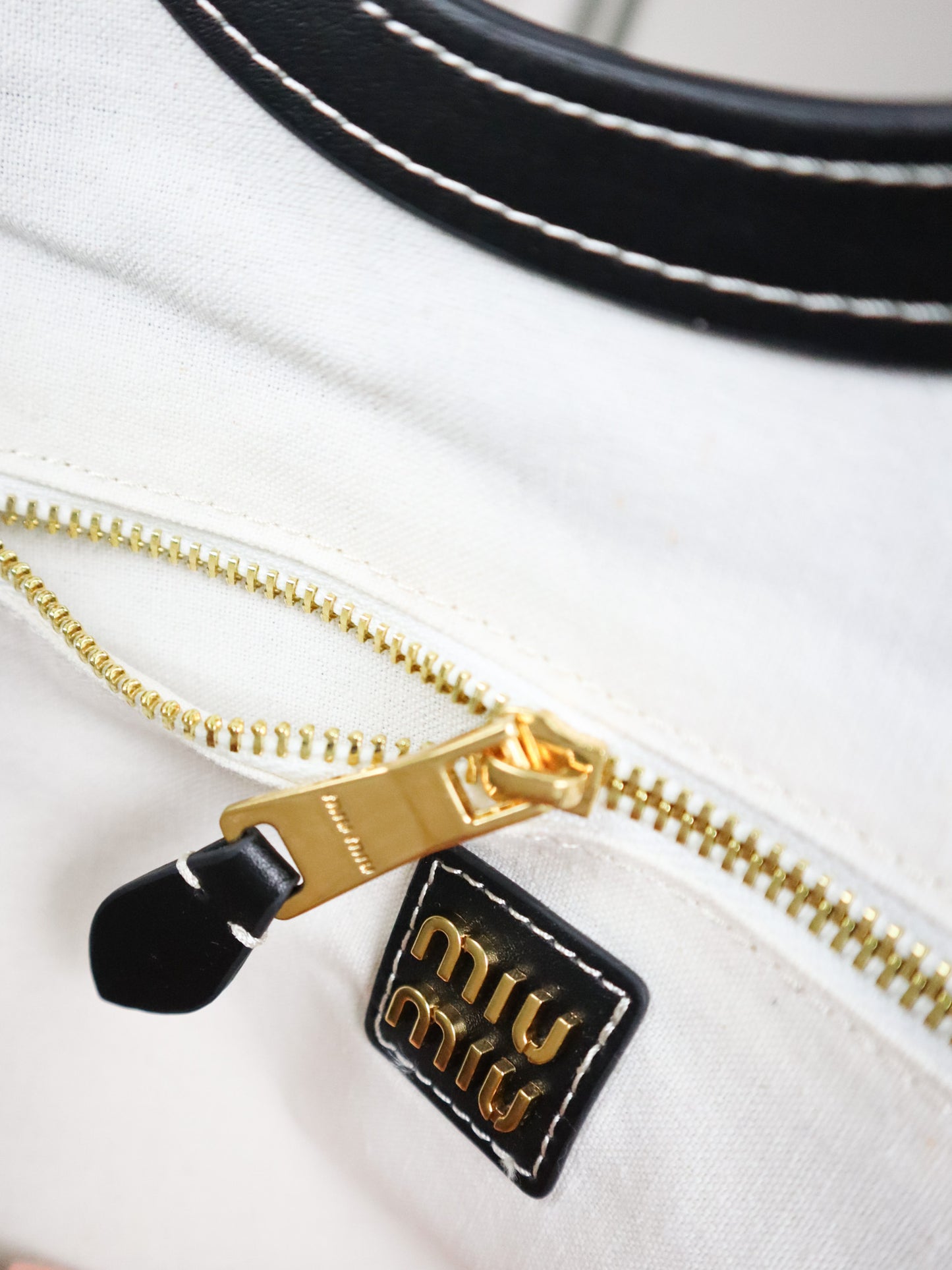 MIU MIU Borsa Ivy nera