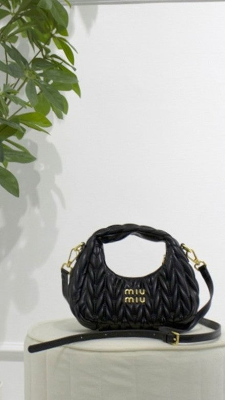 MIU MIU Wander mini nera