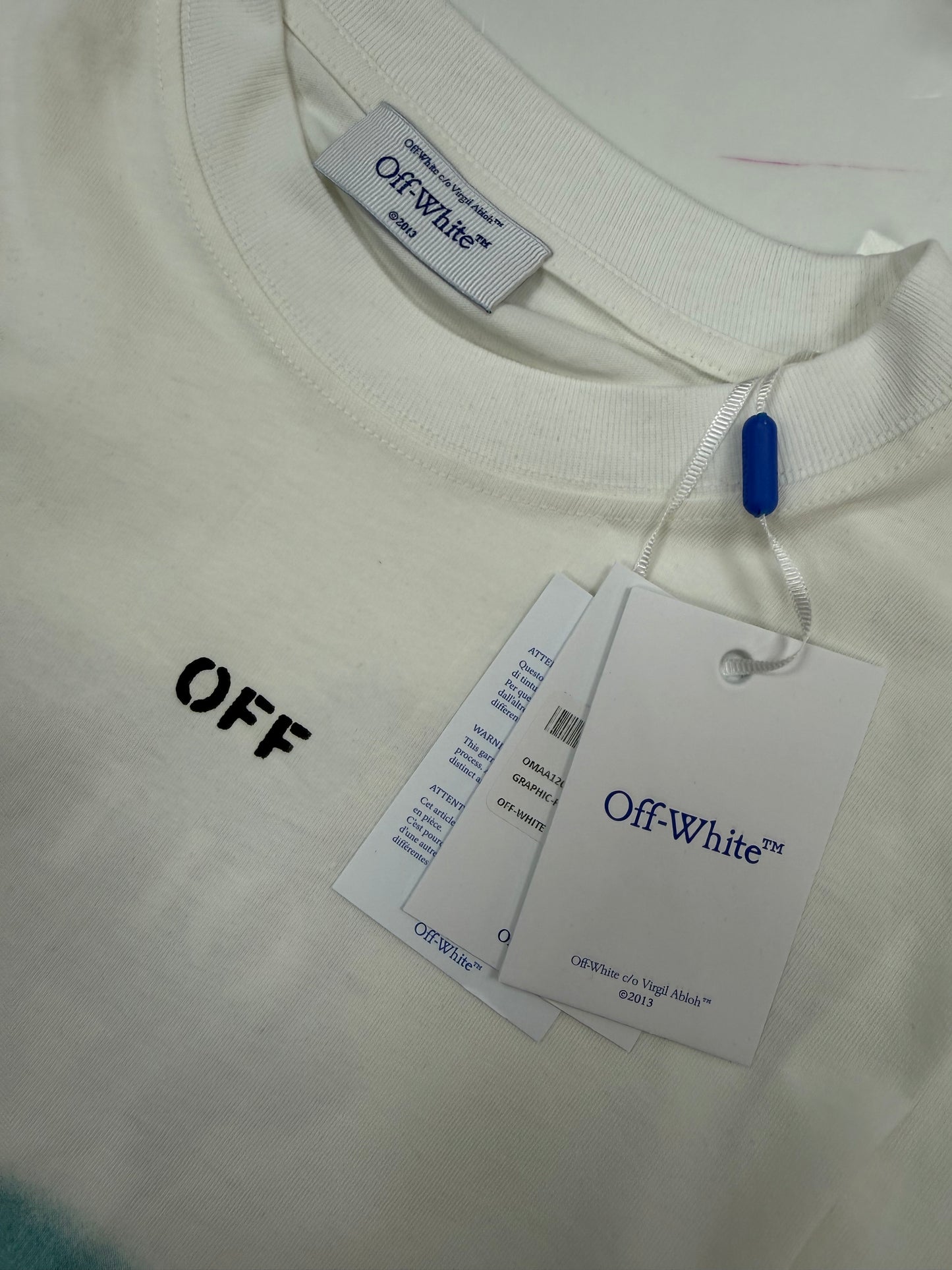 OFF WHITE T-Shirt Type Sticker White