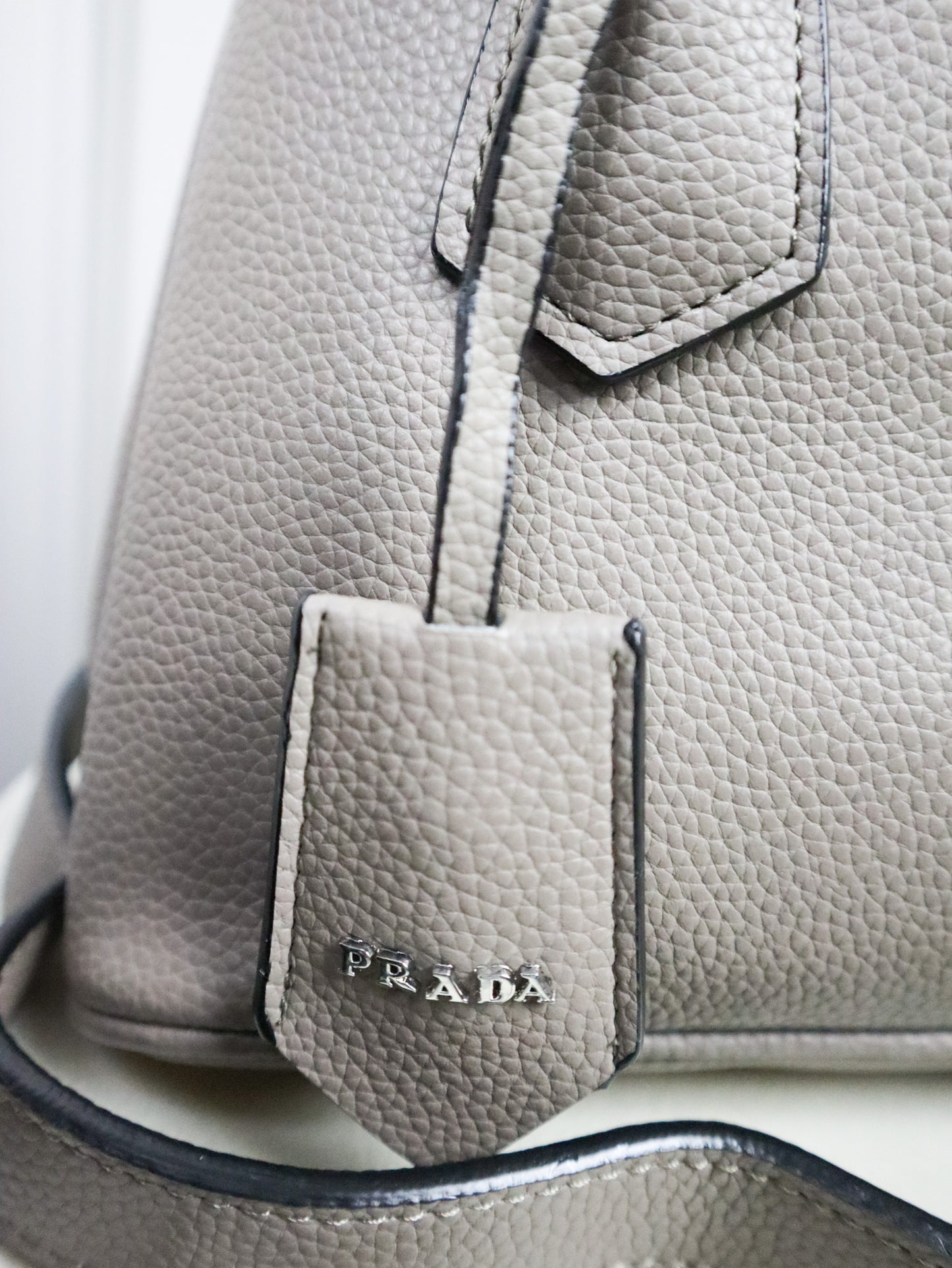 PRADA Borsa Double Small beige