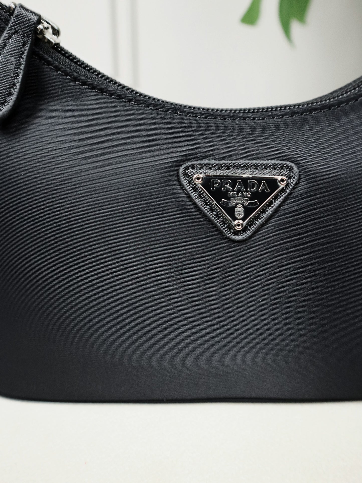 PRADA Borsa Re-Edition 2000 nera