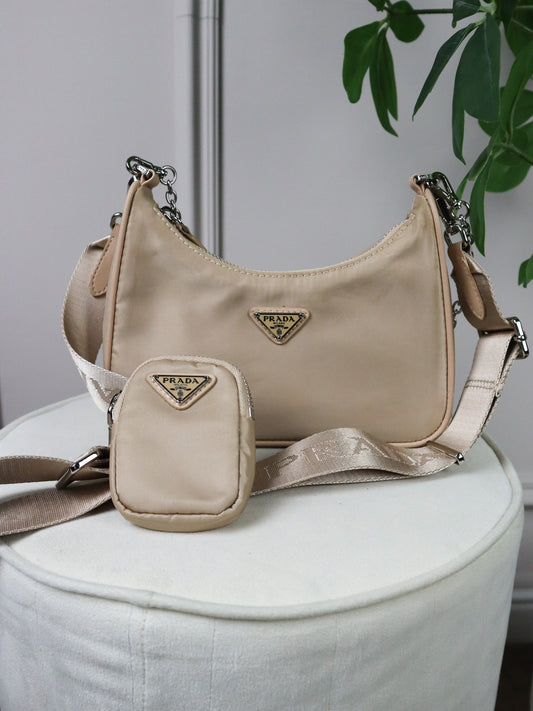 PRADA Borsa Re-Edition 2005 beige