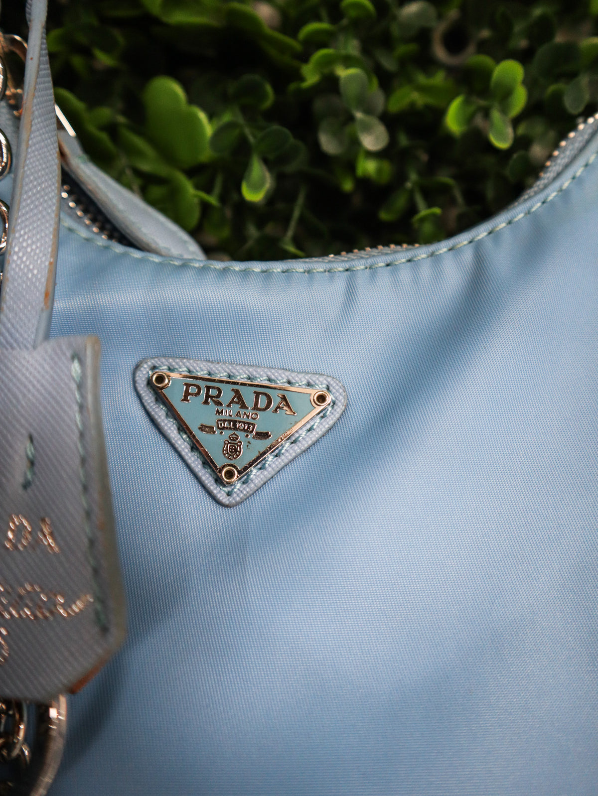 PRADA Borsa Re-Edition 2005 celeste