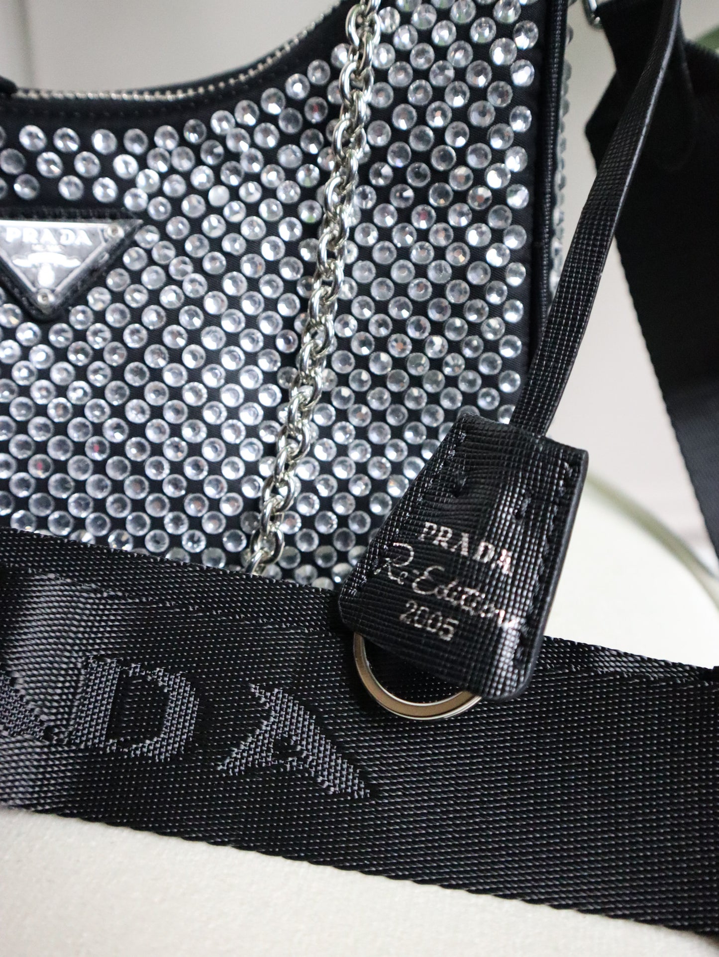PRADA Borsa Re-Edition 2005 con paillettes