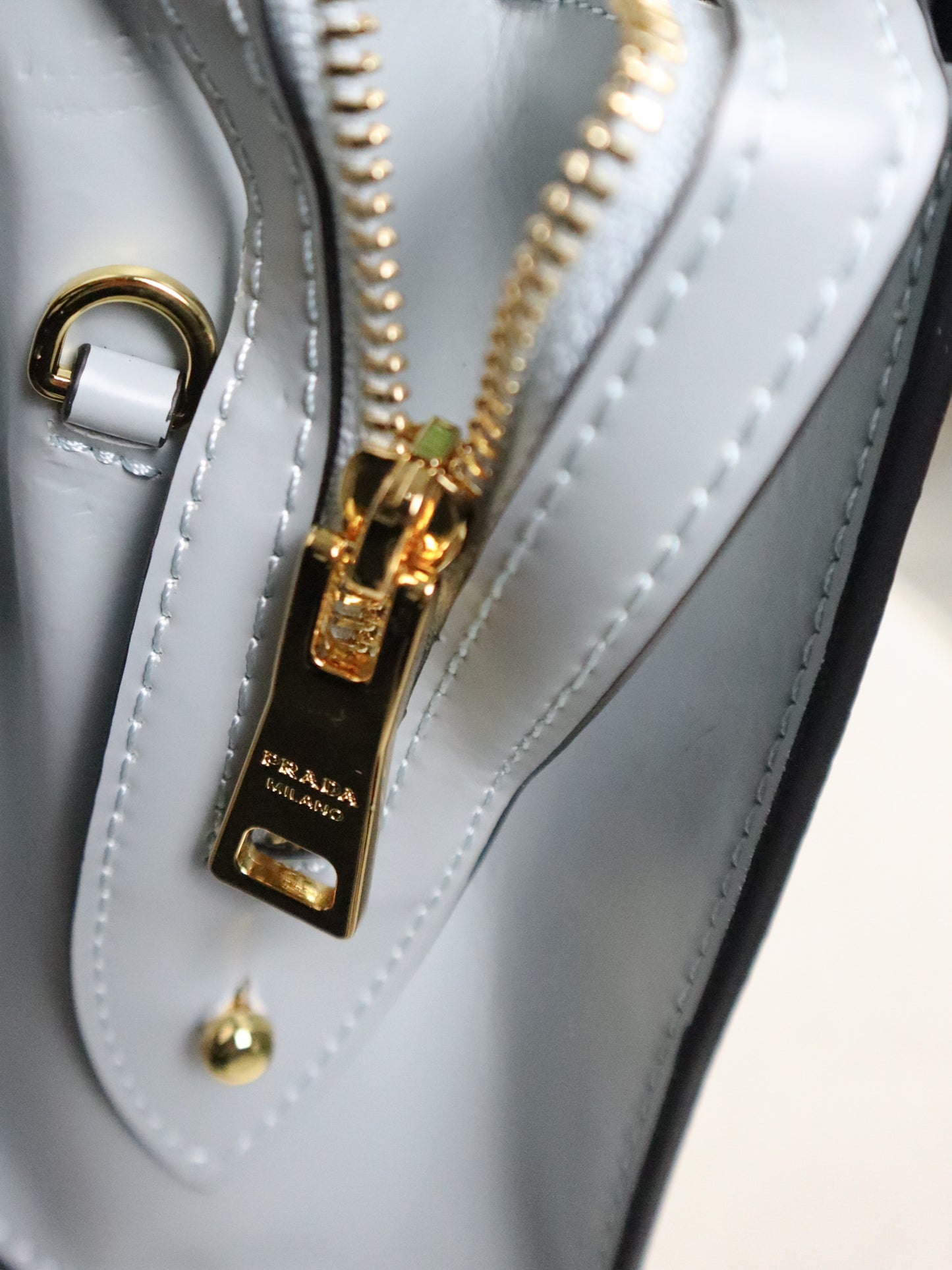 PRADA Borsa Tote celeste