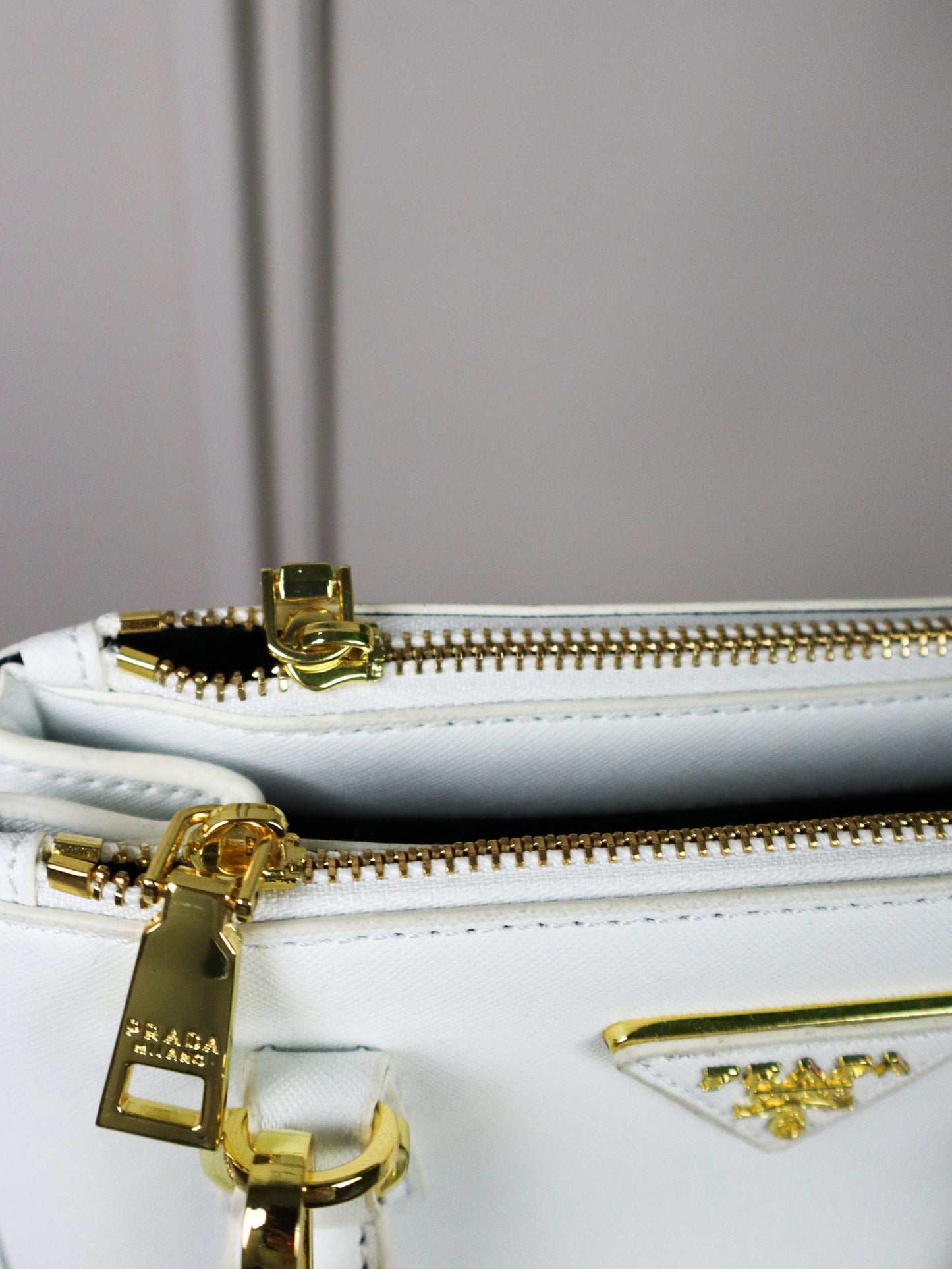 PRADA Prada Borsa Galleria Mini bianca