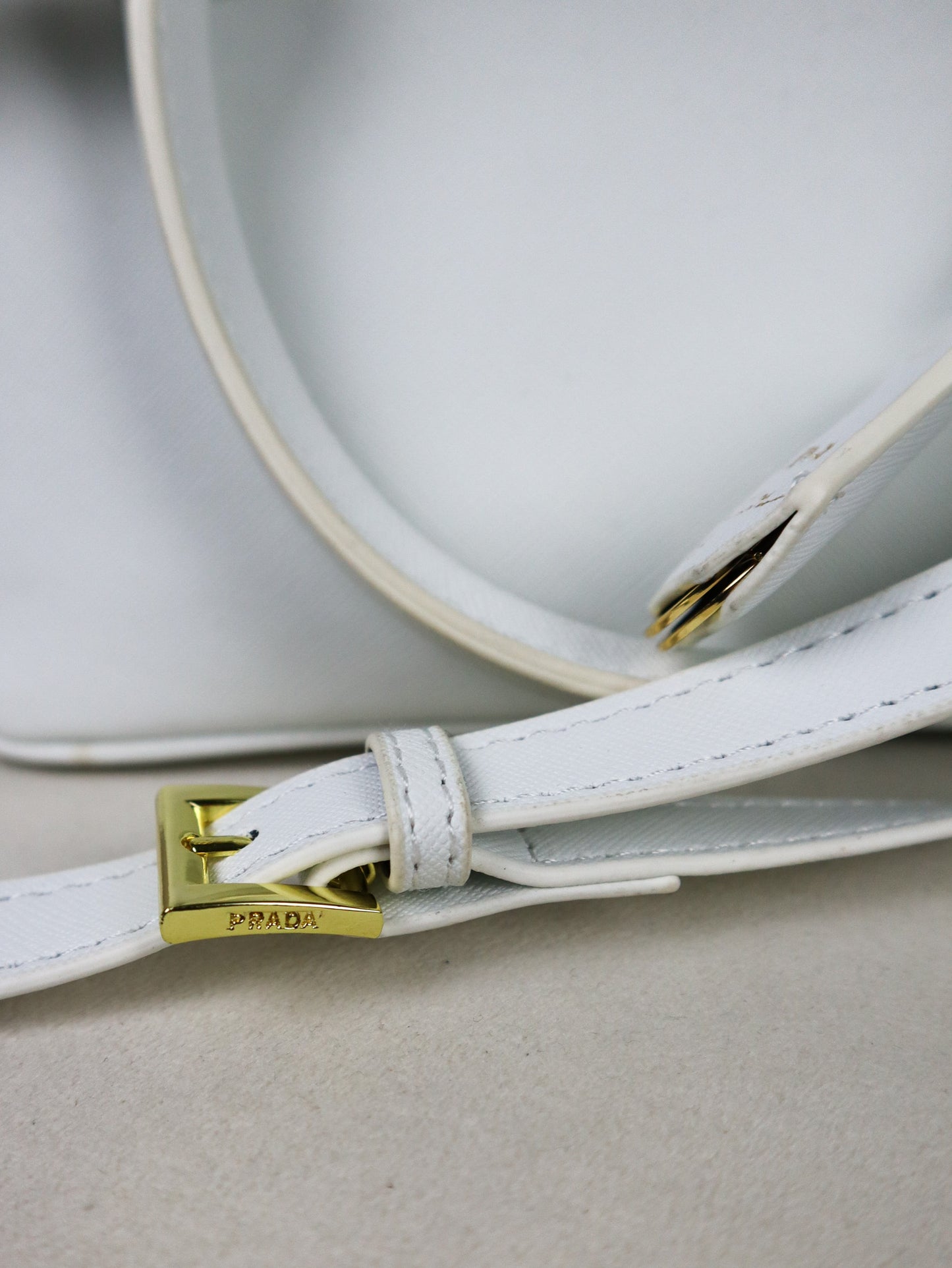 PRADA Prada Borsa Galleria Mini bianca
