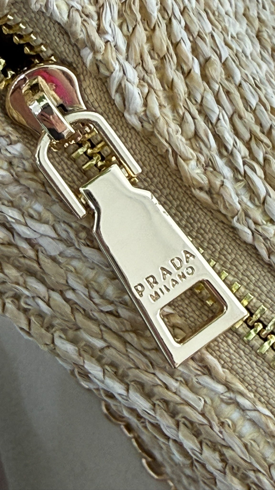 PRADA Sac Réédition 2005 raphia