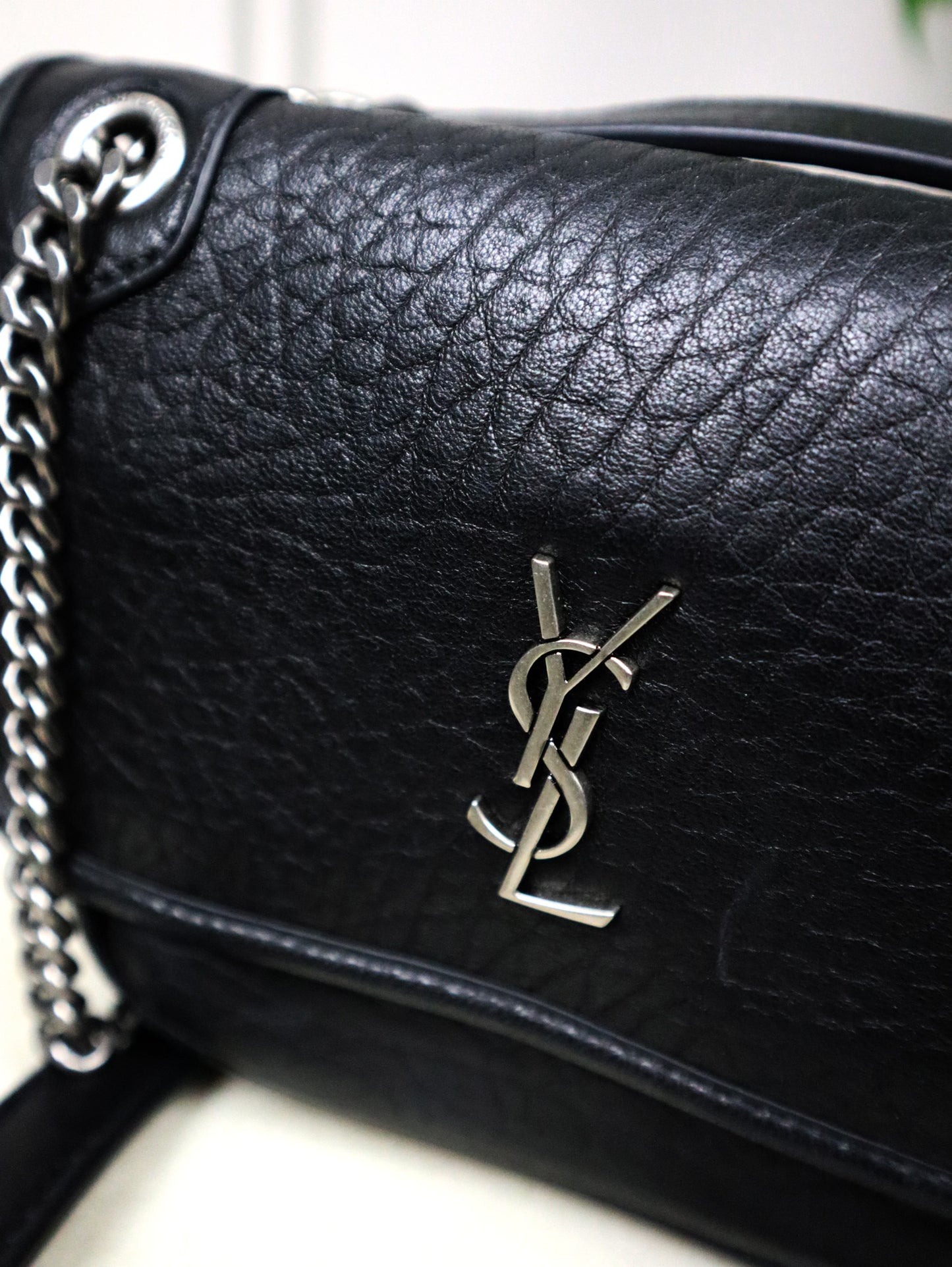 SAINT LAURENT Borsa Niki nera