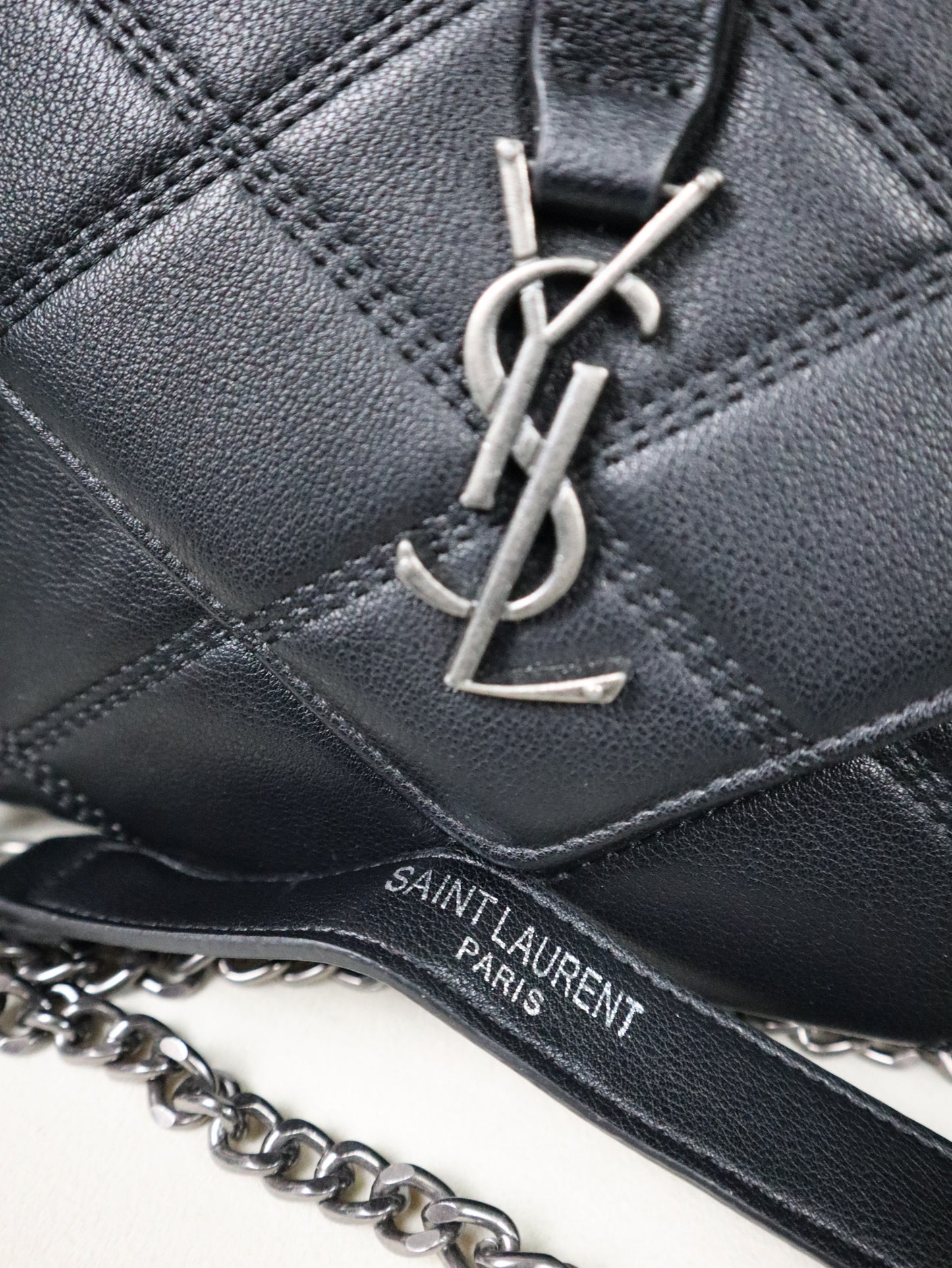 SAINT LAURENT Borsa Puffer toy nera