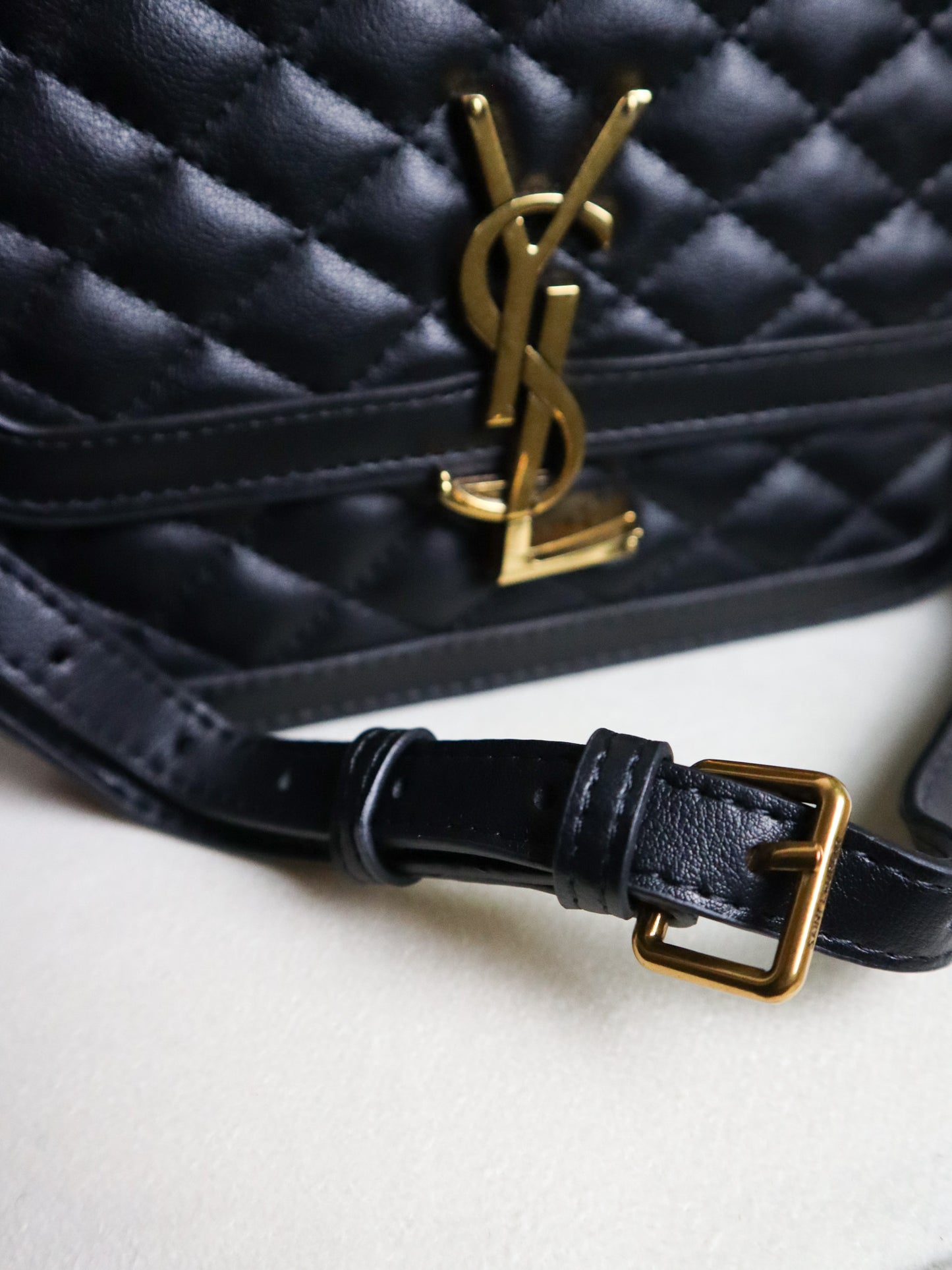 SAINT LAURENT Borsa Solferino nera