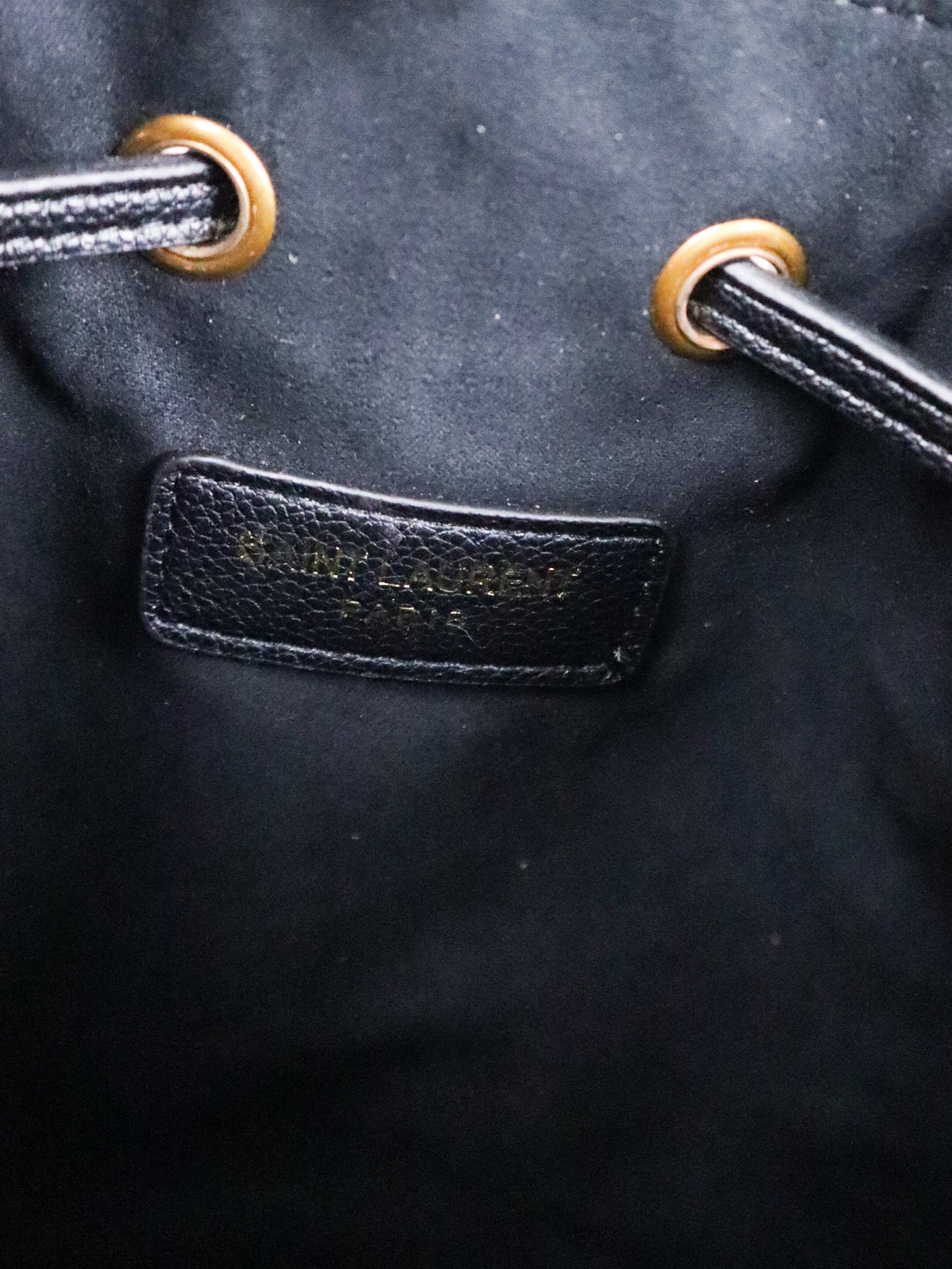 SAINT LAURENT Borsa a secchiello nera
