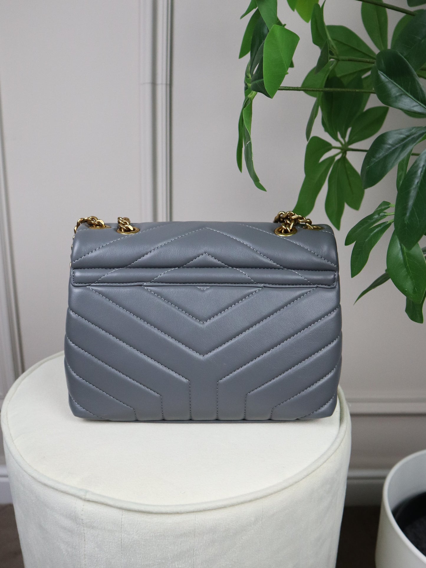 SAINT LAURENT Borsa a spalla Loulou grigia