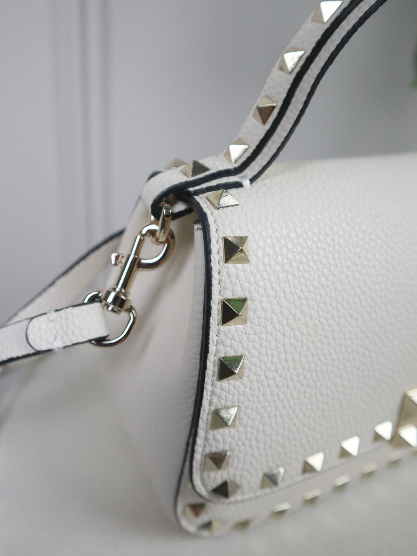 VALENTINO Borsa Rockstud bianca