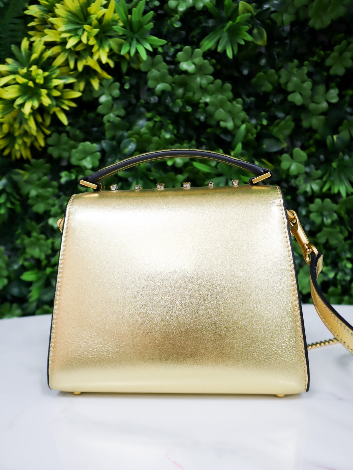 VALENTINO Borsa a mano mini Vsling con strass gold