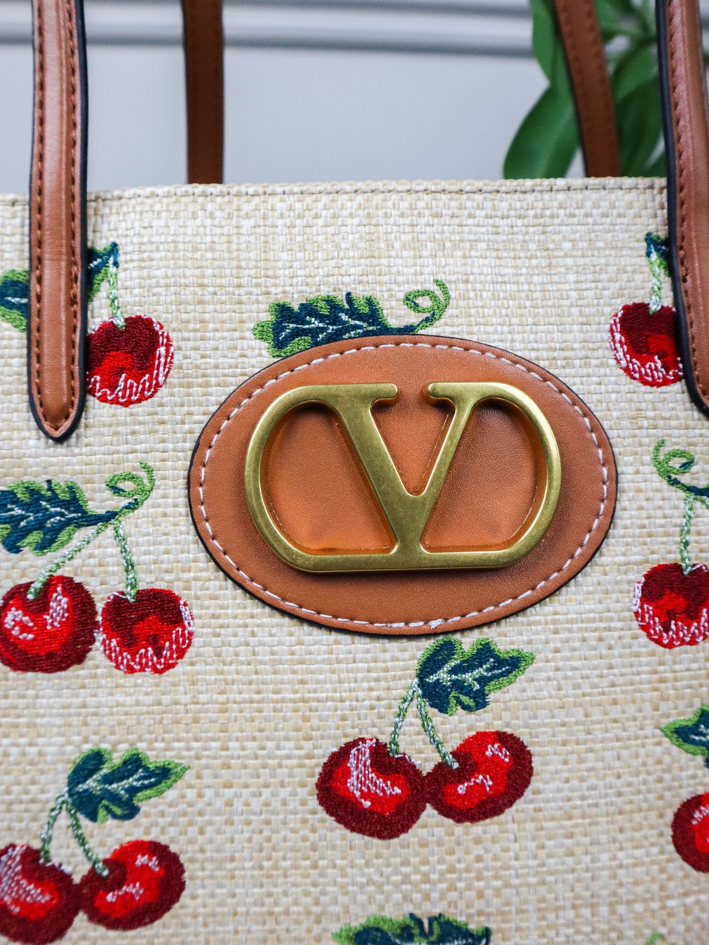 VALENTINO Borsa VLogo Small Raffia Tote Bag con motivo ciliegie grande