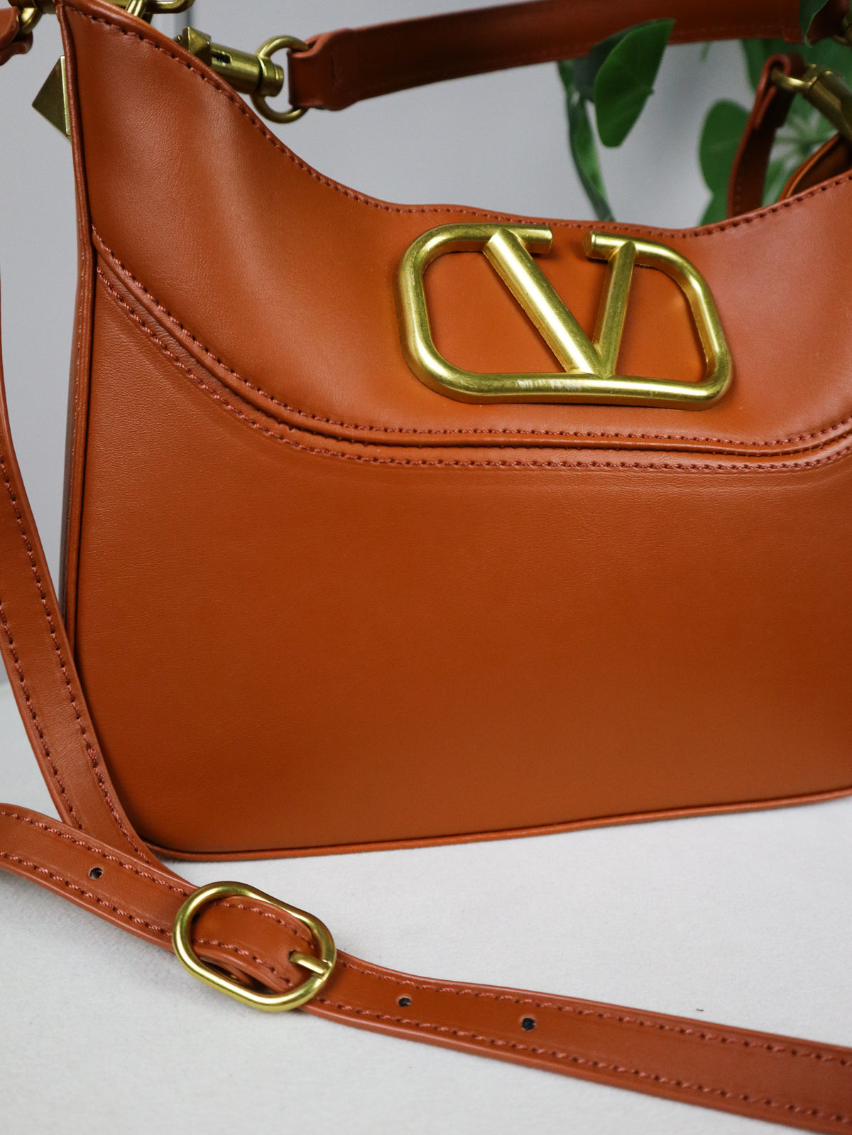 VALENTINO Borsa a mano Loco East West arancione