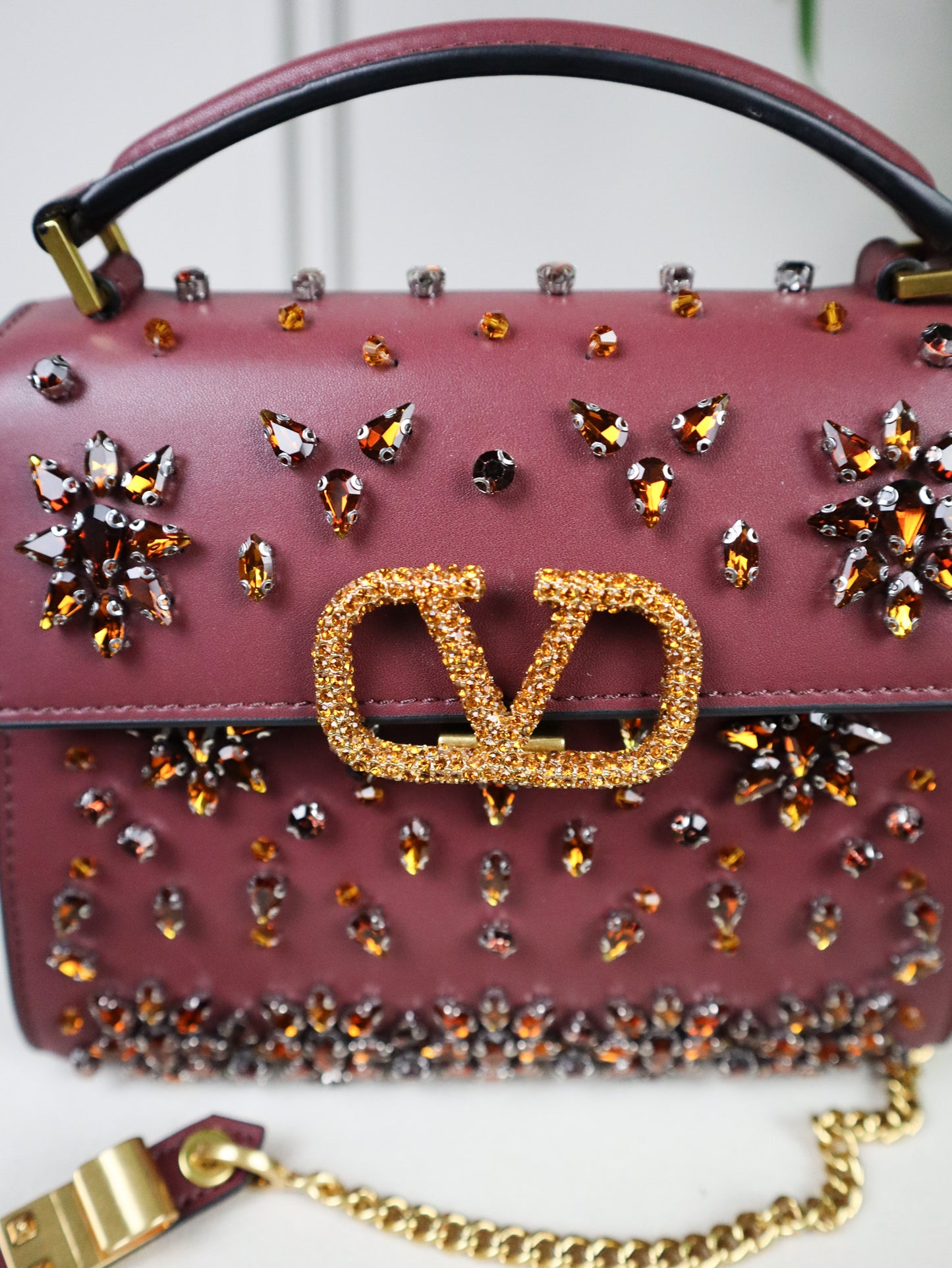 VALENTINO Borsa a mano mini Vsling bordeaux con strass
